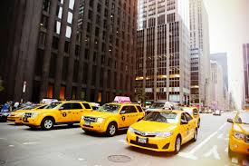【Call Taxi與的士去機場在香港的出行新選擇：準時、安心、無憂】